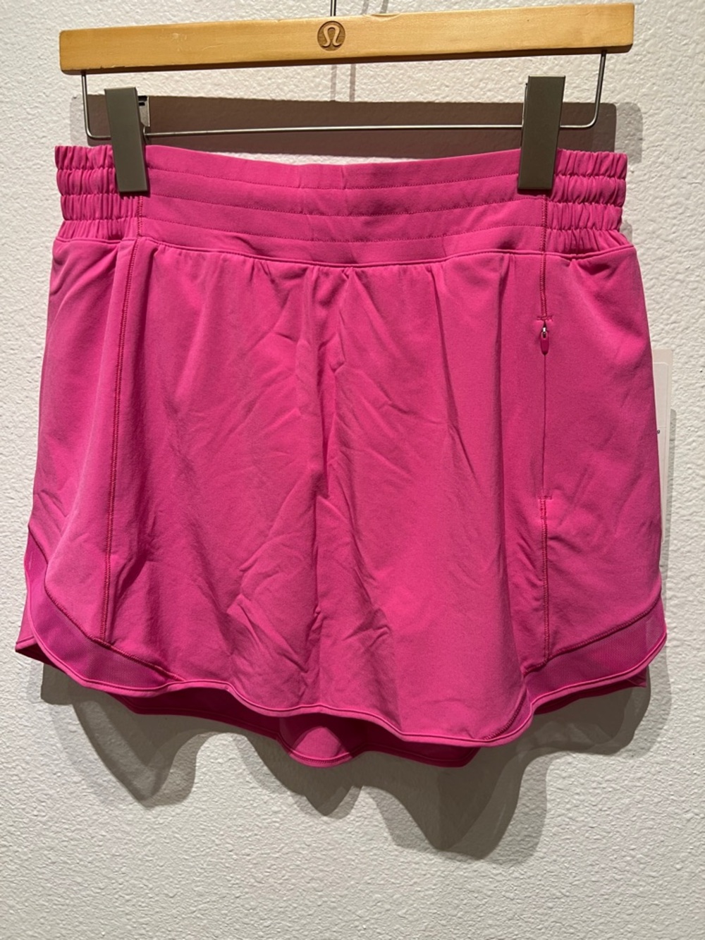 NEW Lululemon Hotty Hot Skirt - Size 10